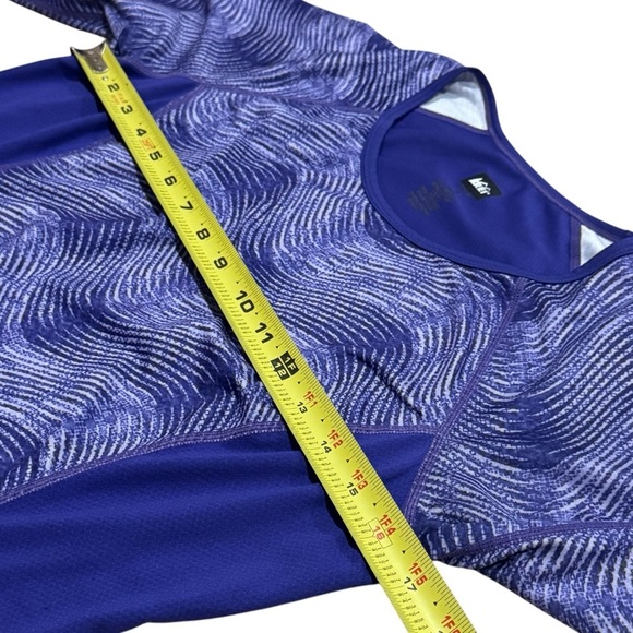 REI Purple and White Reflective Running Jogging Athletic Top Size S - Picture 9 of 10